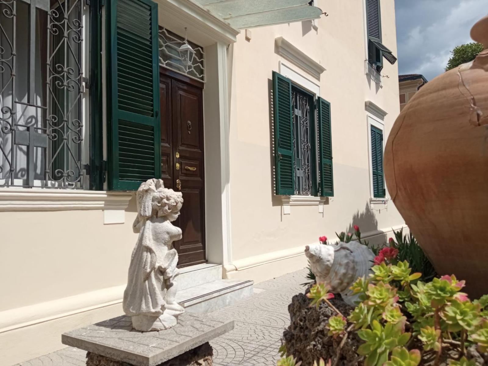 Holiday Garden House Roma Εξωτερικό φωτογραφία