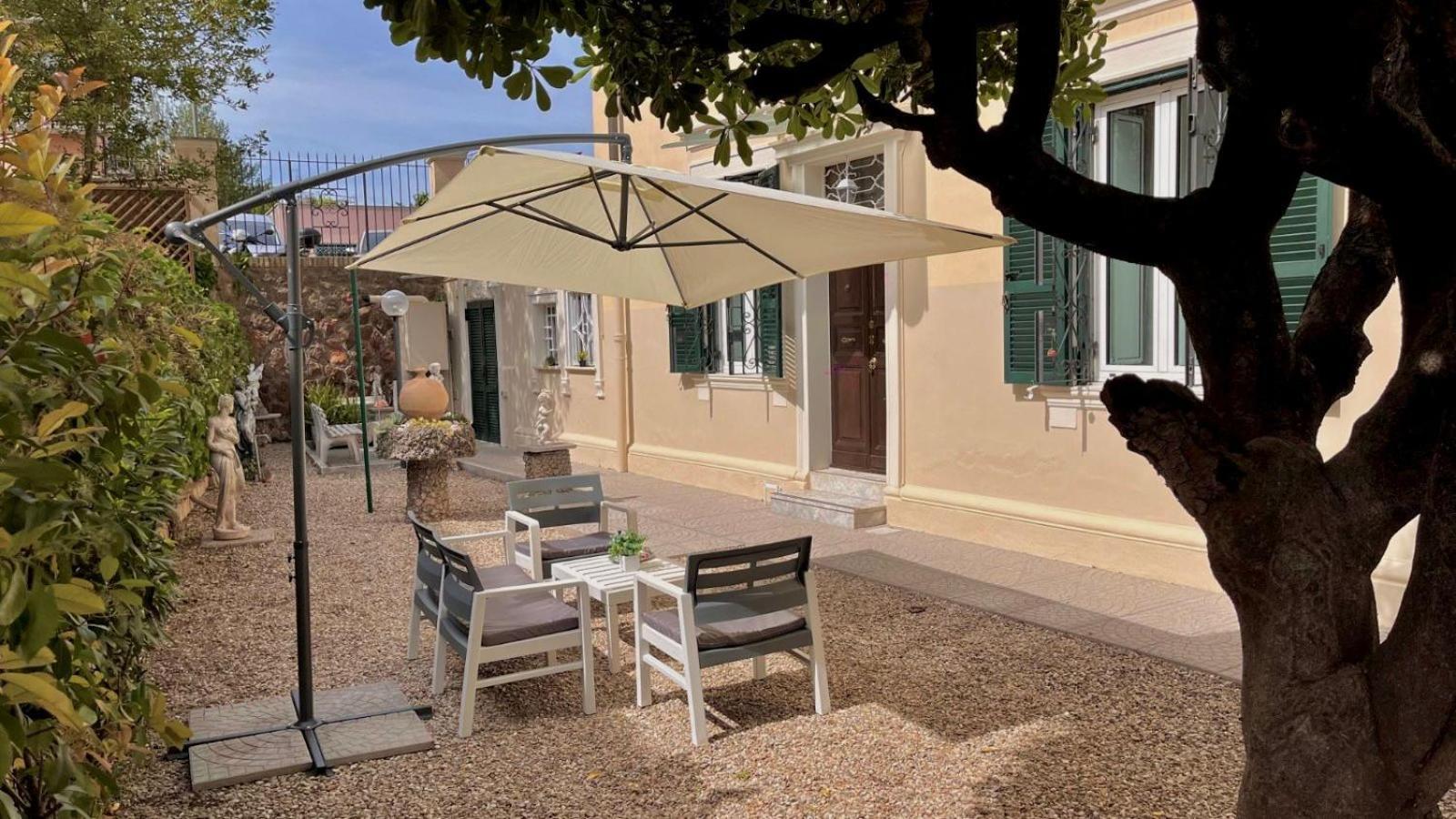 Holiday Garden House Roma Εξωτερικό φωτογραφία
